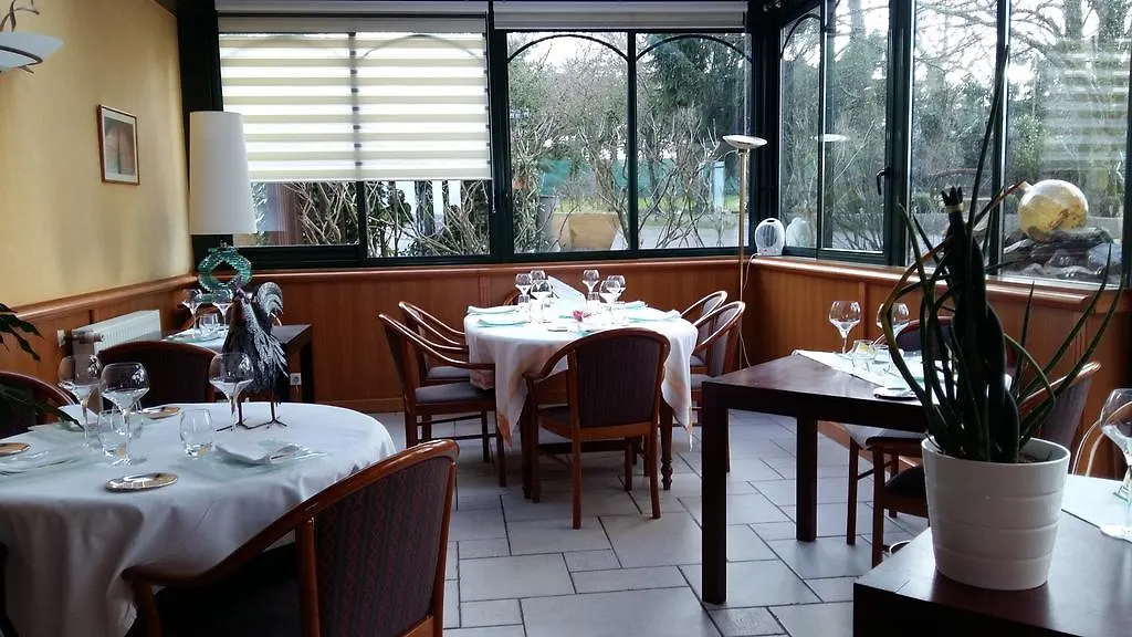 Le Clos Champel Hotel Restaurant Logis Cesson-Sévigné