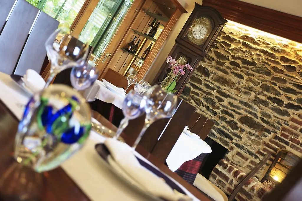 Le Clos Champel Hotel Restaurant Logis Cesson-Sévigné